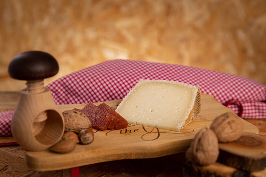 Manchego Curado (Spain, sheep, unpasteurised)